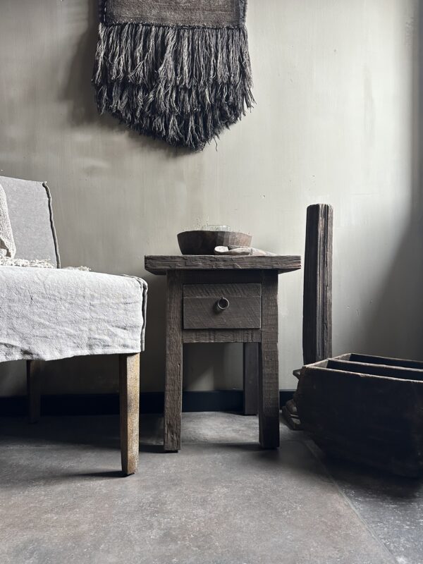 Klein Bijzettafeltje / Nachtkastje Driftwood Collectie