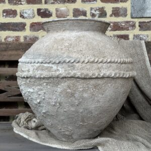 Antieke Waterkruik (1)