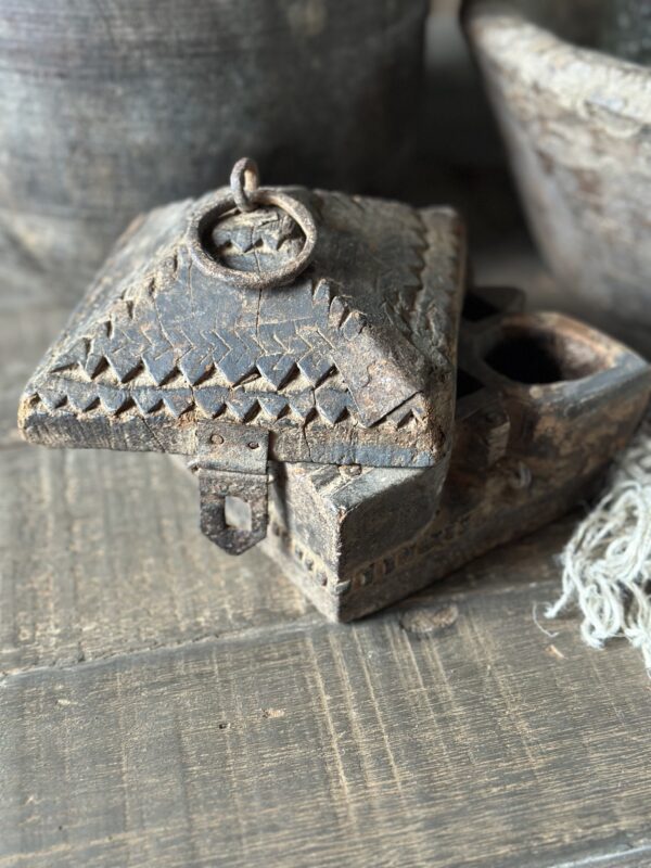 Old Wooden Spice Box (C) - Afbeelding 6