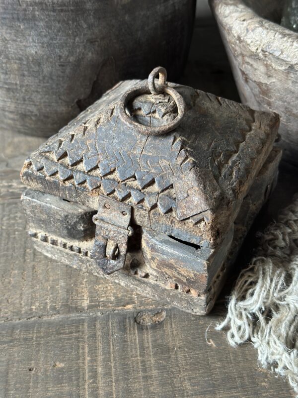 Old Wooden Spice Box (C) - Afbeelding 3