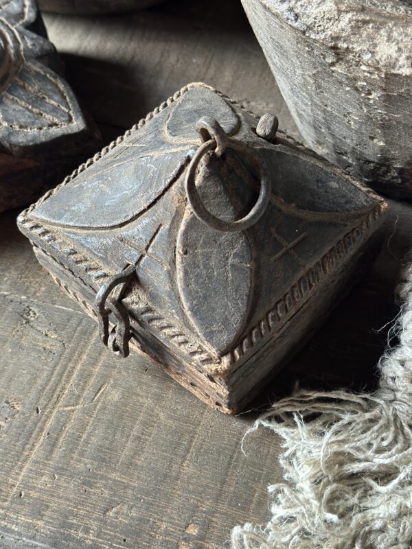 Old Wooden Spice Box (E) - Afbeelding 6
